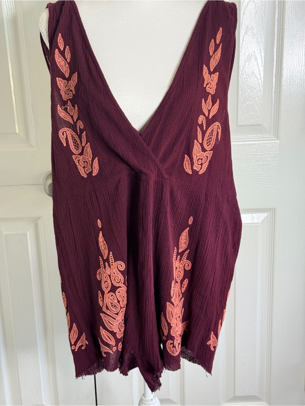 Free People Intimately Songbird Embroidered Gauze Romper M EUC - Picture 3 of 9